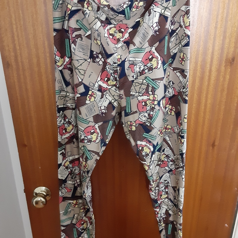 LulaRoe TC2 Christmas Leggings